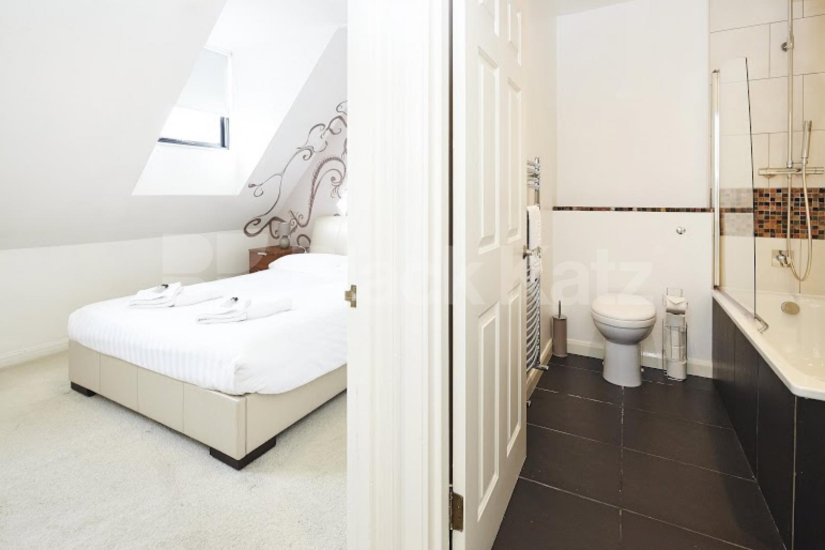 			NEW INSTRUCTION, 2 Bedroom, 1 bath, 1 reception Terraced House			 Bridge House Court Blackfriars Road, Southwark/Borough/Waterloo